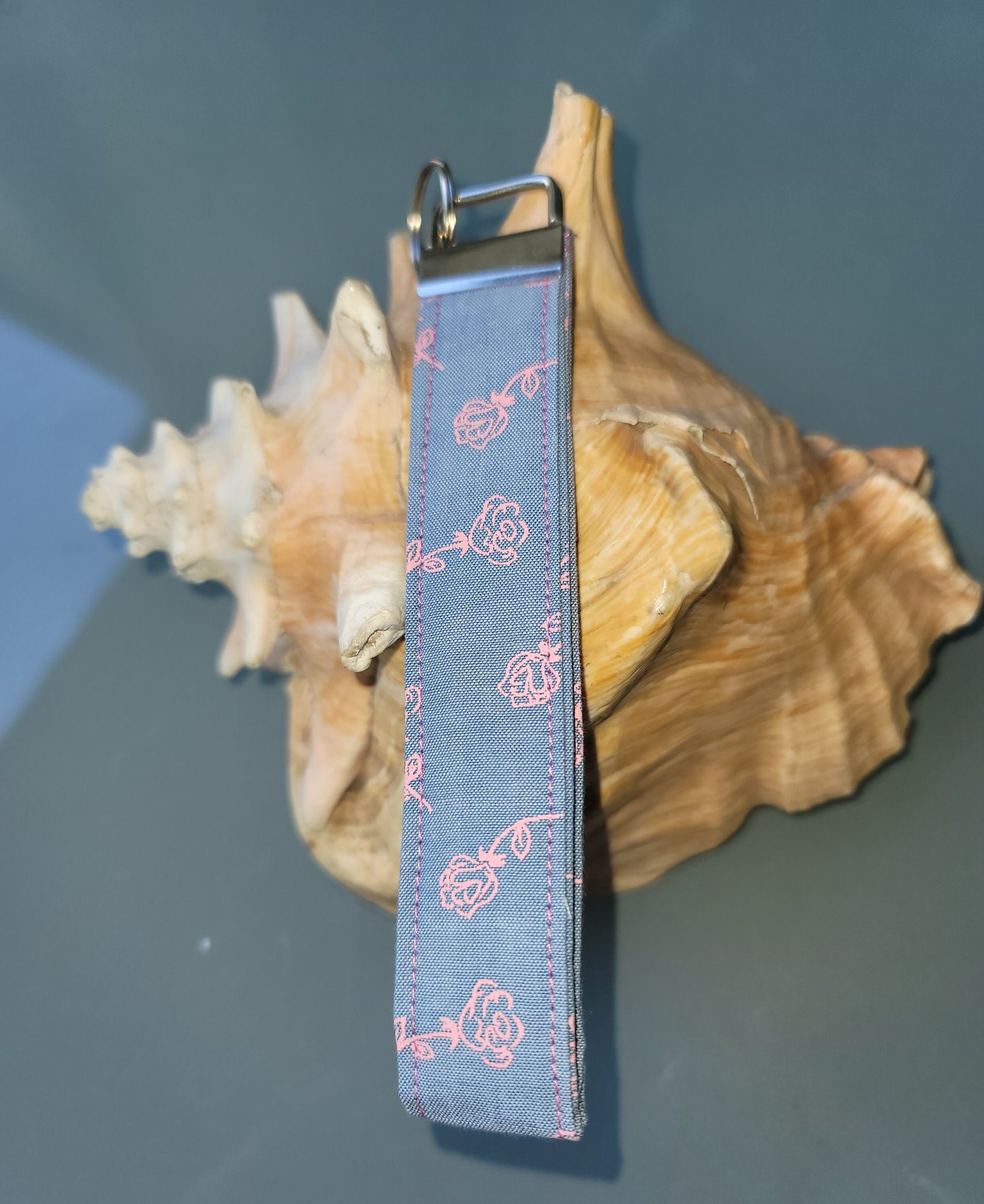 Pink rose on chambray print wristlet keychain